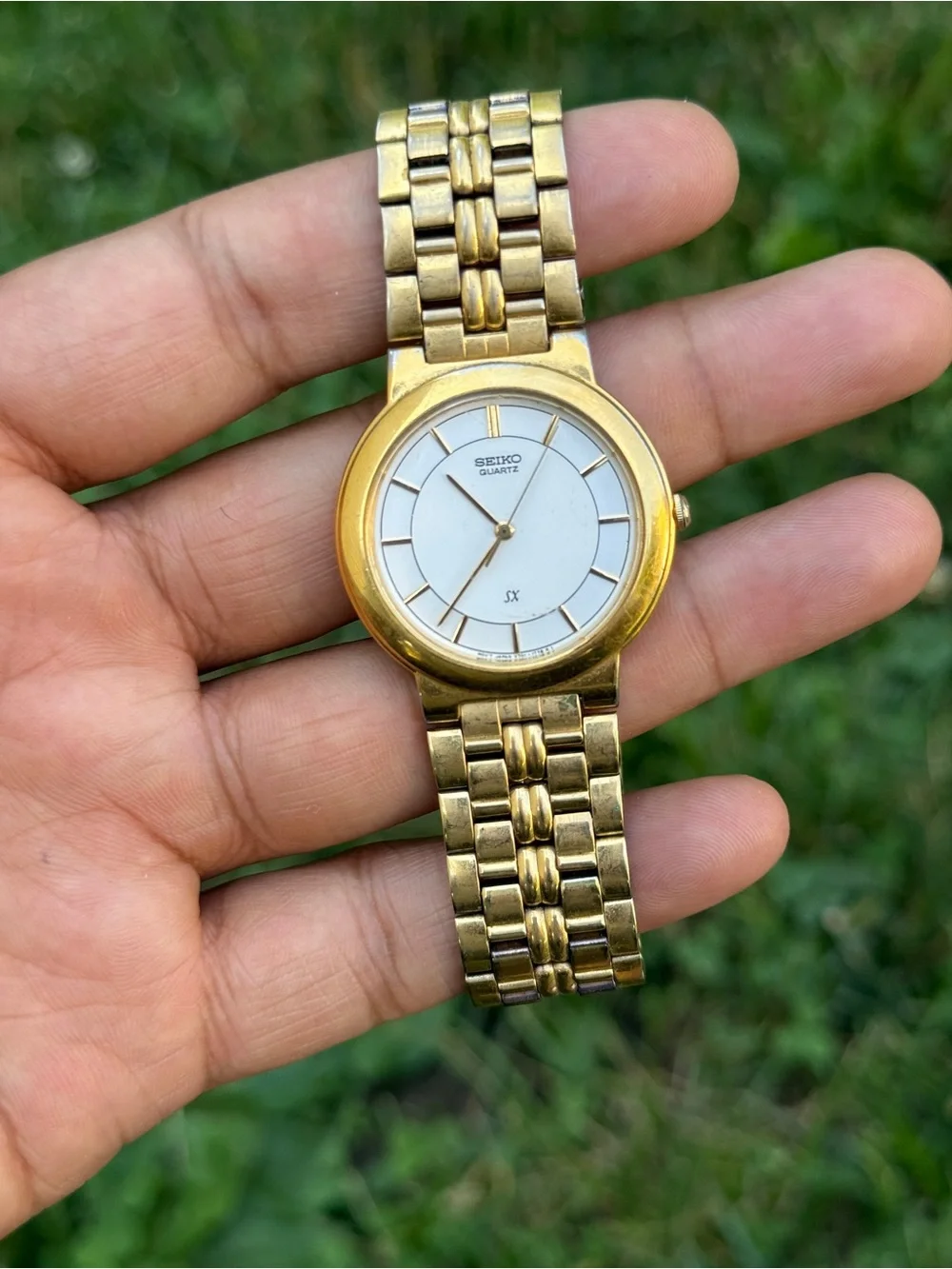 seiko classic dress watch vintage rare Gold Tone Quartz with White Dial Mens Design:Lace Trim Dream Meaning – Leah Size:24 Month creating a seamless and Seiko spring